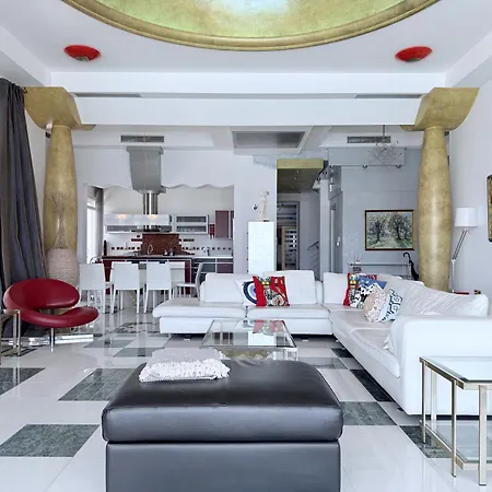 Grande Dame Of Rhodes Villa *