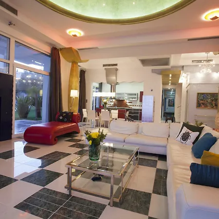 Grande Dame Of Rhodes Villa Asgourou