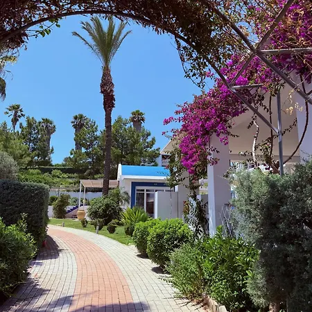 Villa Grande Dame Of Rhodes