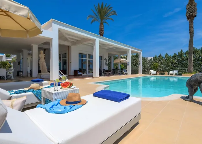 Villa Grande Dame Of Rhodes