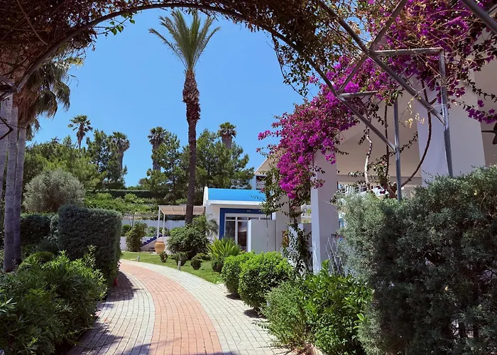 Villa Grande Dame Of Rhodes
