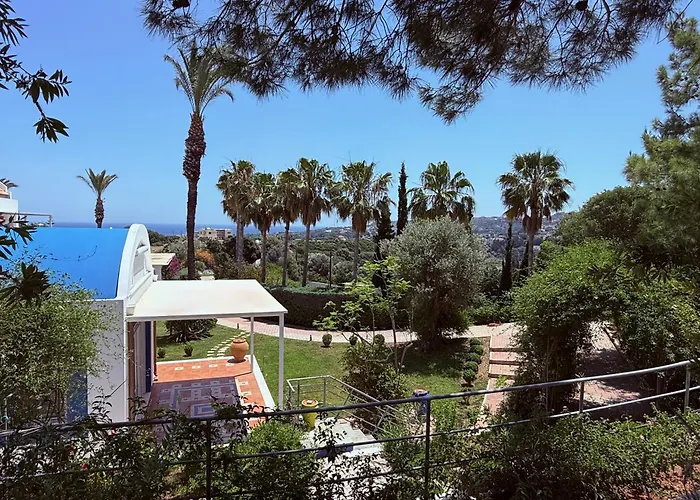 Villa Grande Dame Of Rhodes