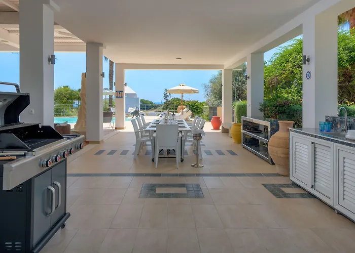 Villa Grande Dame Of Rhodes Asgourou