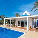 Villa Grande Dame Of Rhodes Asgourou
