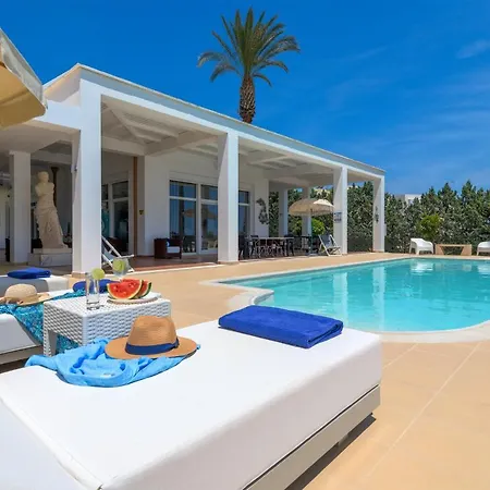 Villa Grande Dame Of Rhodes