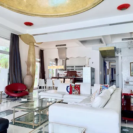 Villa Grande Dame Of Rhodes Asgourou