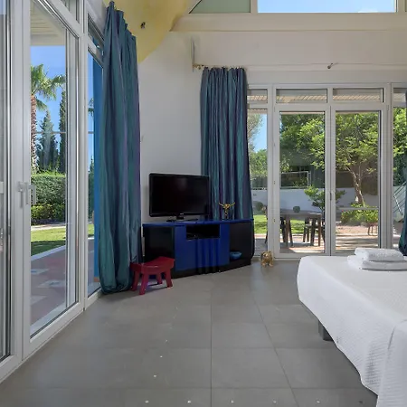 Villa Grande Dame Of Rhodes