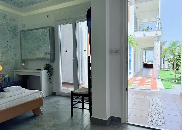 فيلة Grande Dame Of Rhodes *