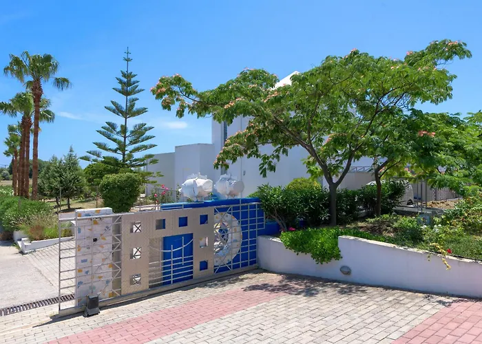 Grande Dame Of Rhodes Vila Asgourou