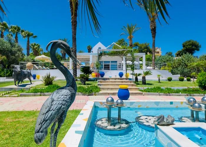 Grande Dame Of Rhodes Asgourou